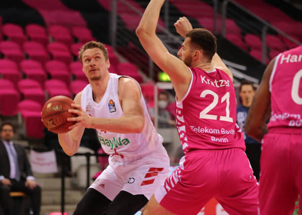 成功夺得冠 成功夺得冠