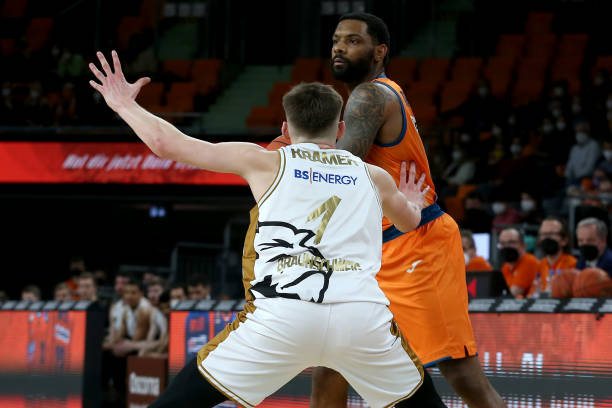 与网络舆论 与网络舆论