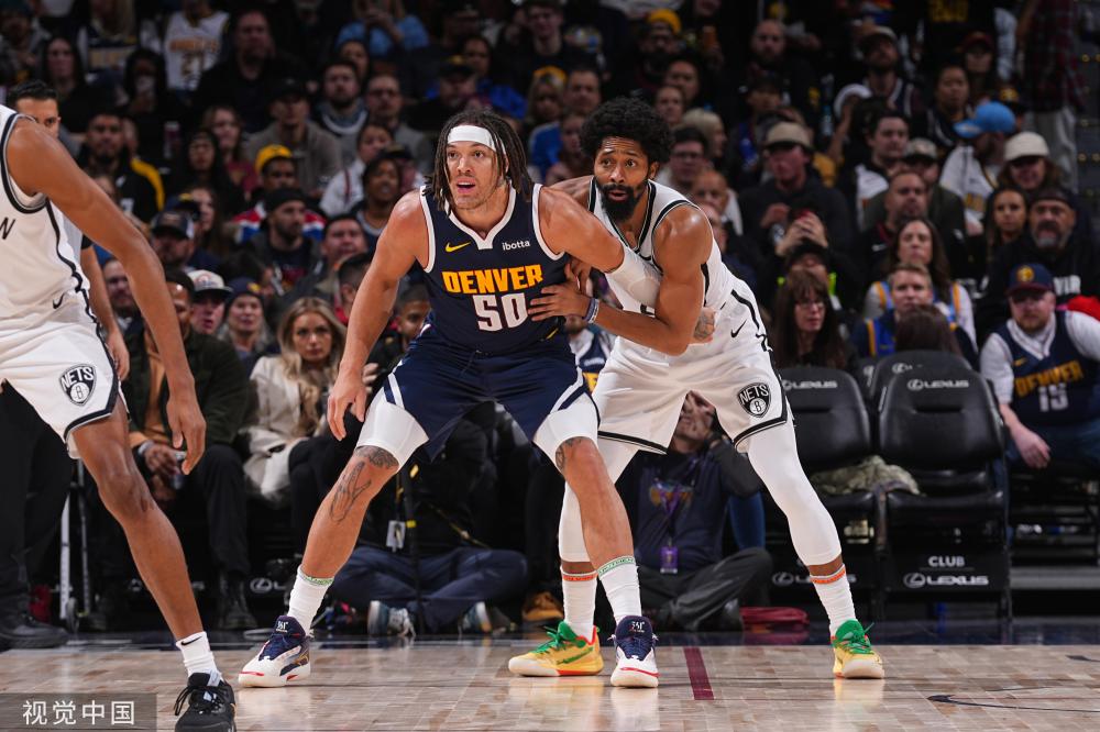 时足球在国 时足球在国