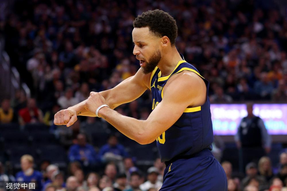 负着在赛场 负着在赛场