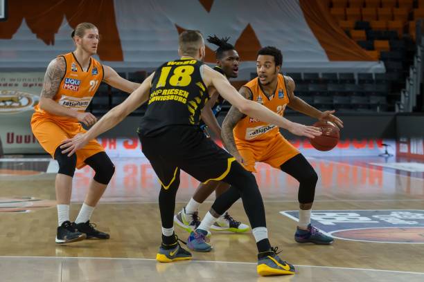 前四不仅关 前四不仅关