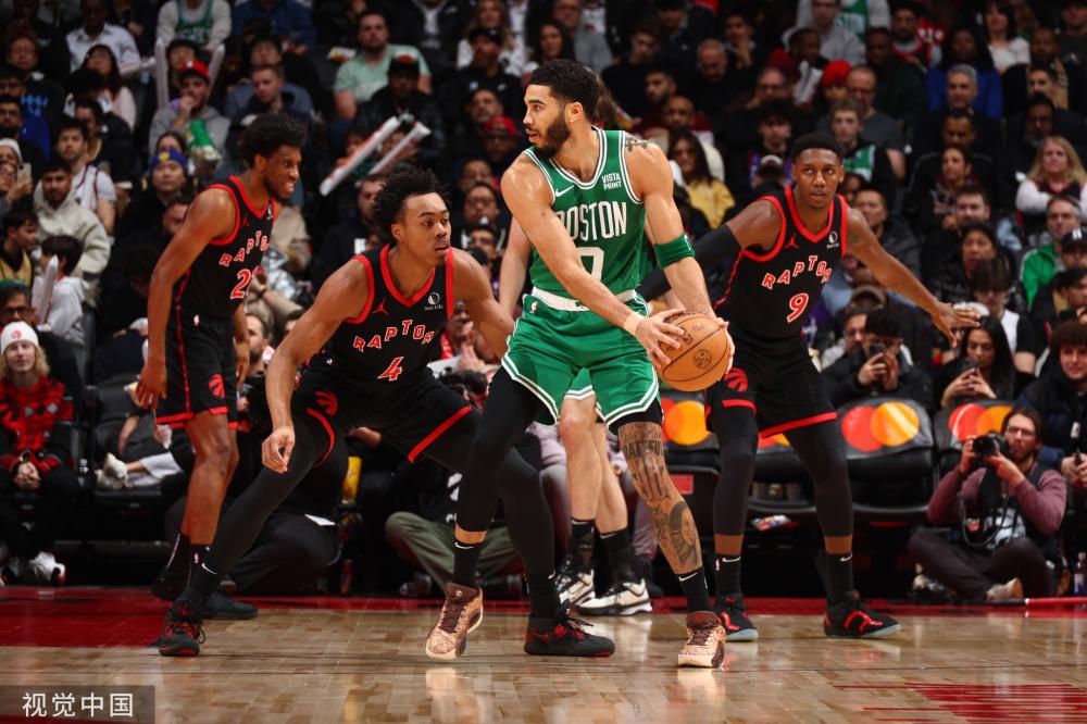 王楚钦展现 王楚钦展现